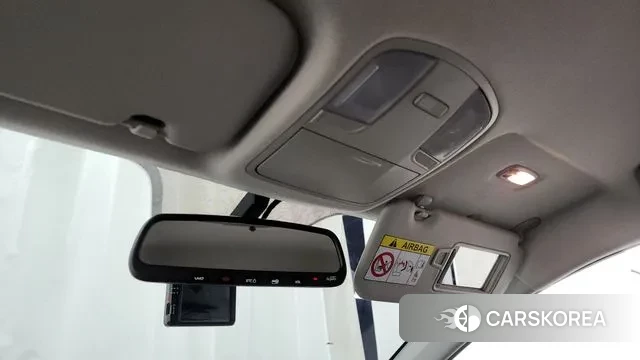 Kia Stonic id 3691773 из Кореи 8