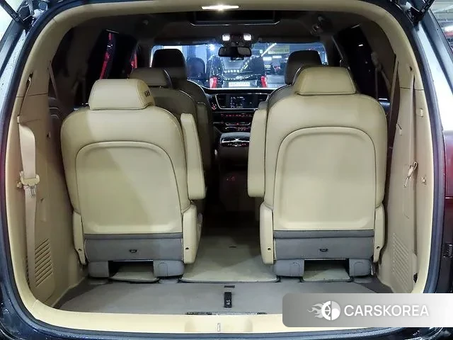 Kia The New Carnival id 3588227 из Кореи 8