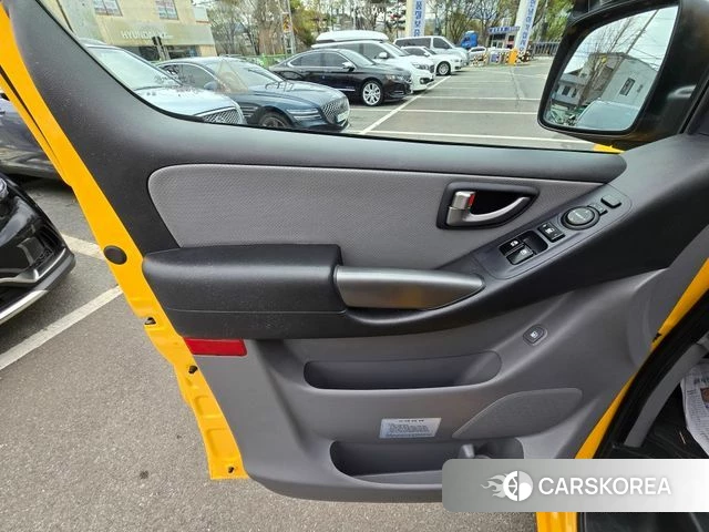 Hyundai The New Grand Starex id 3873787 из Кореи 8