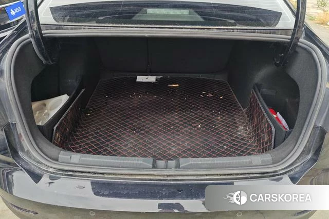 Volkswagen Lavida id 4276486 из Китая 8