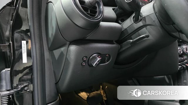 Mini Cooper D id 4250998 из Кореи 8