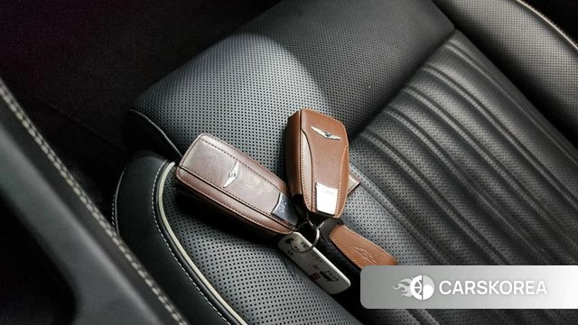 Genesis G90 id 4495802 из Кореи 8
