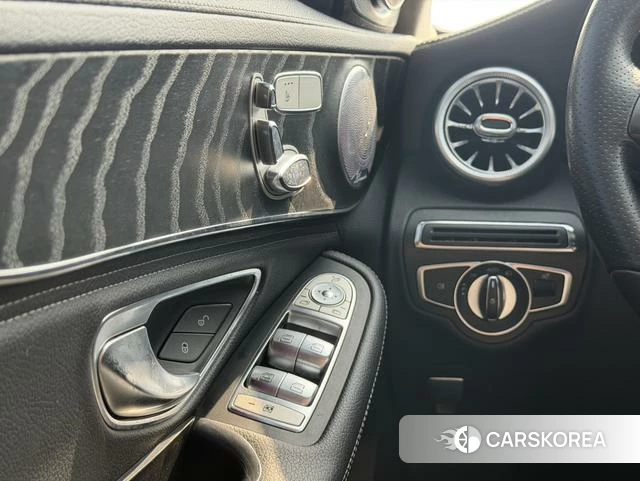 Mercedes-Benz Class C id 4212455 из Китая 8