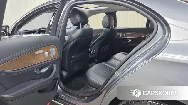 Mercedes-Benz E-Class W213 id 3552729 из Кореи 8