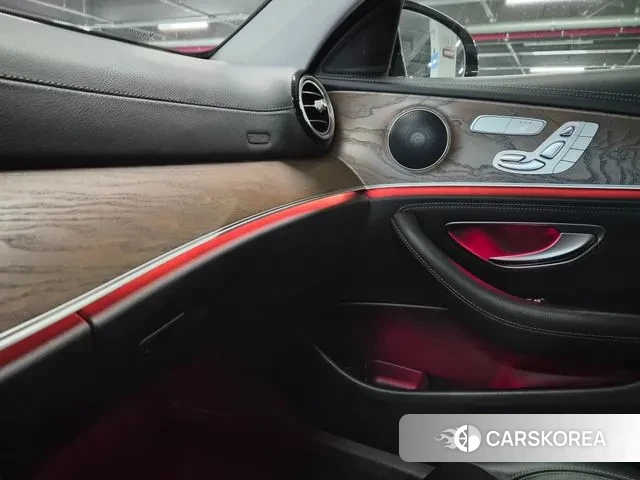 Mercedes-Benz E-Class W213 id 3034285 из Кореи 8