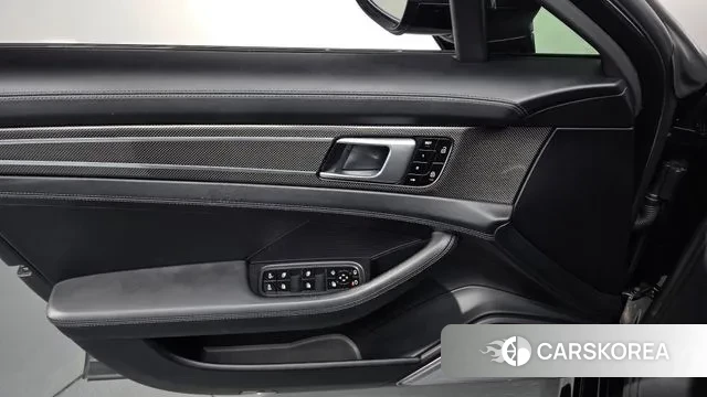 Porsche Panamera (971) id 3541324 из Кореи 8