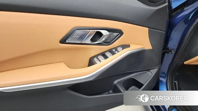 BMW 3 Series (G20) id 2988746 из Кореи 8