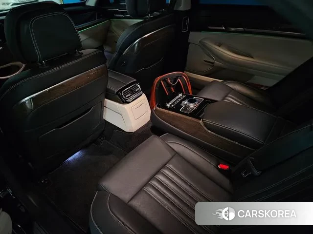 Genesis G90 id 3473969 из Кореи 8