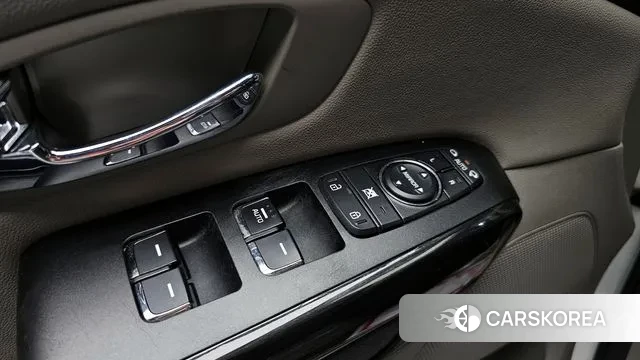 Kia The New Carnival id 3045189 из Кореи 8