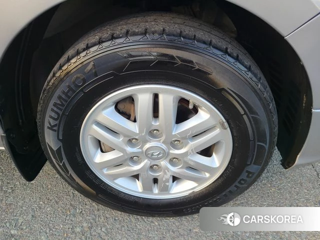 Hyundai The New Grand Starex id 3937040 из Кореи 8