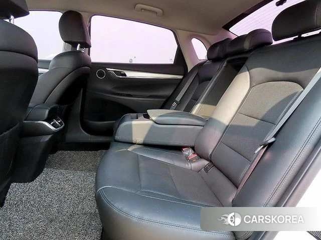 Hyundai The New Grandeur IG id 3807555 из Кореи 8