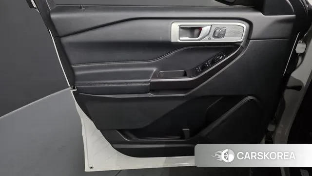 Ford Explorer 6th Generation id 3474104 из Кореи 8