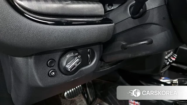 Mini Cooper S Clubman id 3599987 из Кореи 8