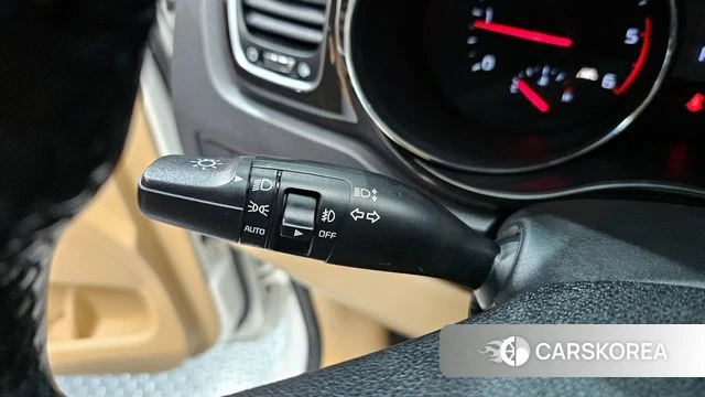 Kia The New Carnival id 4403436 из Кореи 8
