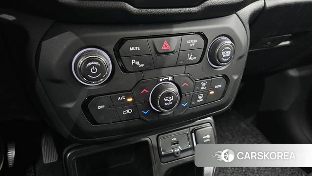 Jeep Renegade id 4533664 из Кореи 8