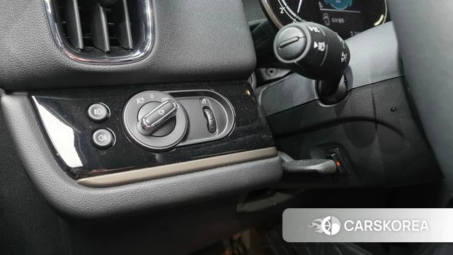 Mini Cooper Countryman id 4308416 из Кореи 8