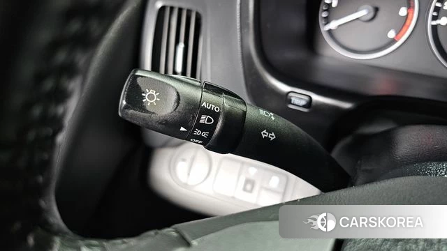 Hyundai The New Grand Starex id 4906599 из Кореи 8
