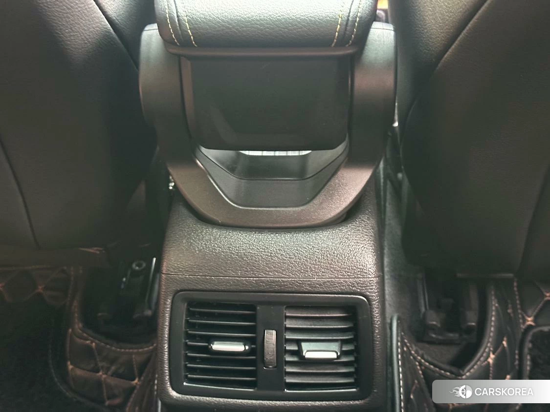 BMW X2 id 4486173 из Китая 8