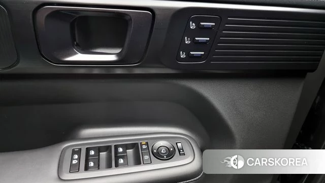 Hyundai Santa Fe (MX5) id 3798612 из Кореи 8