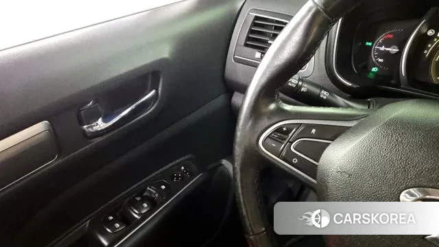 Renault Korea (Samsung) The New QM6 id 3000012 из Кореи 8