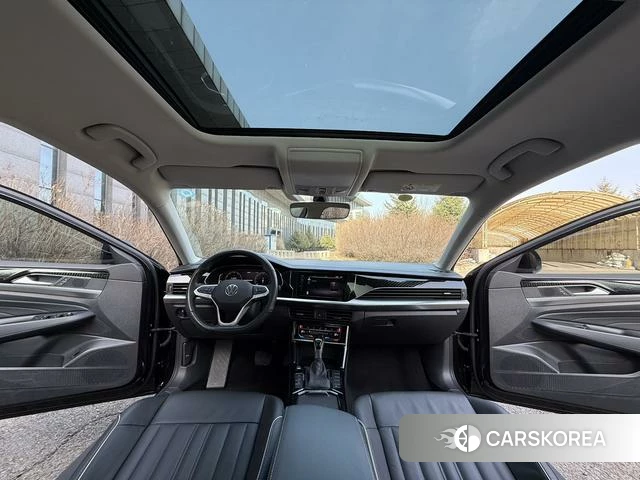Volkswagen Passat id 4256084 из Китая 8