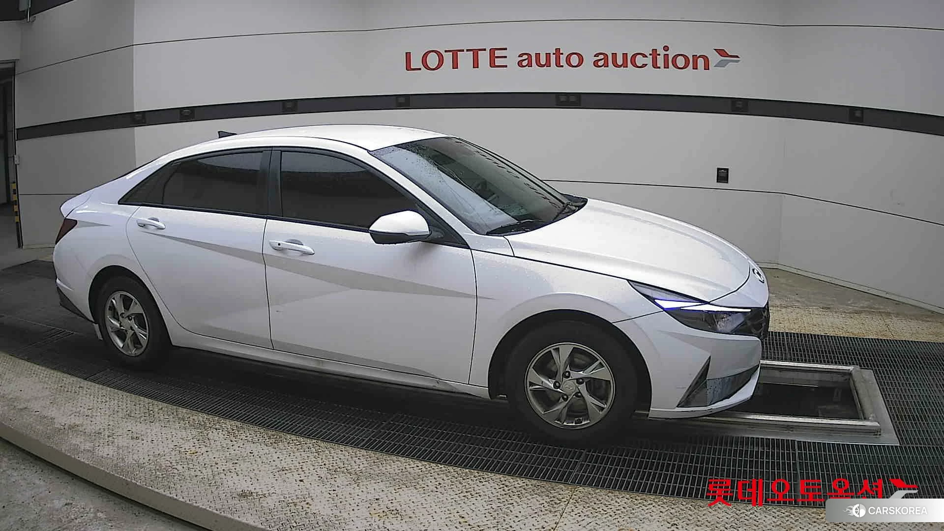 Hyundai Avante id 4352335 из Кореи 8