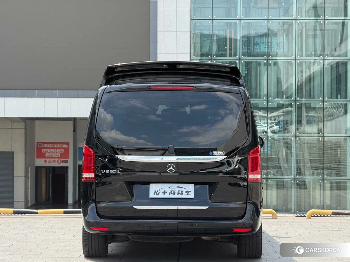 Mercedes-Benz V-class id 4487421 из Китая 8