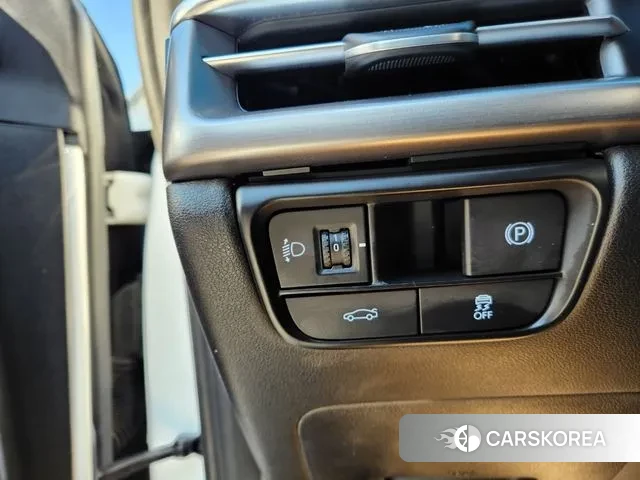 Hyundai Grandeur (GN7) id 3701348 из Кореи 8