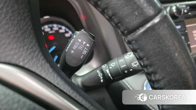 Toyota RAV4 id 4435568 из Кореи 8