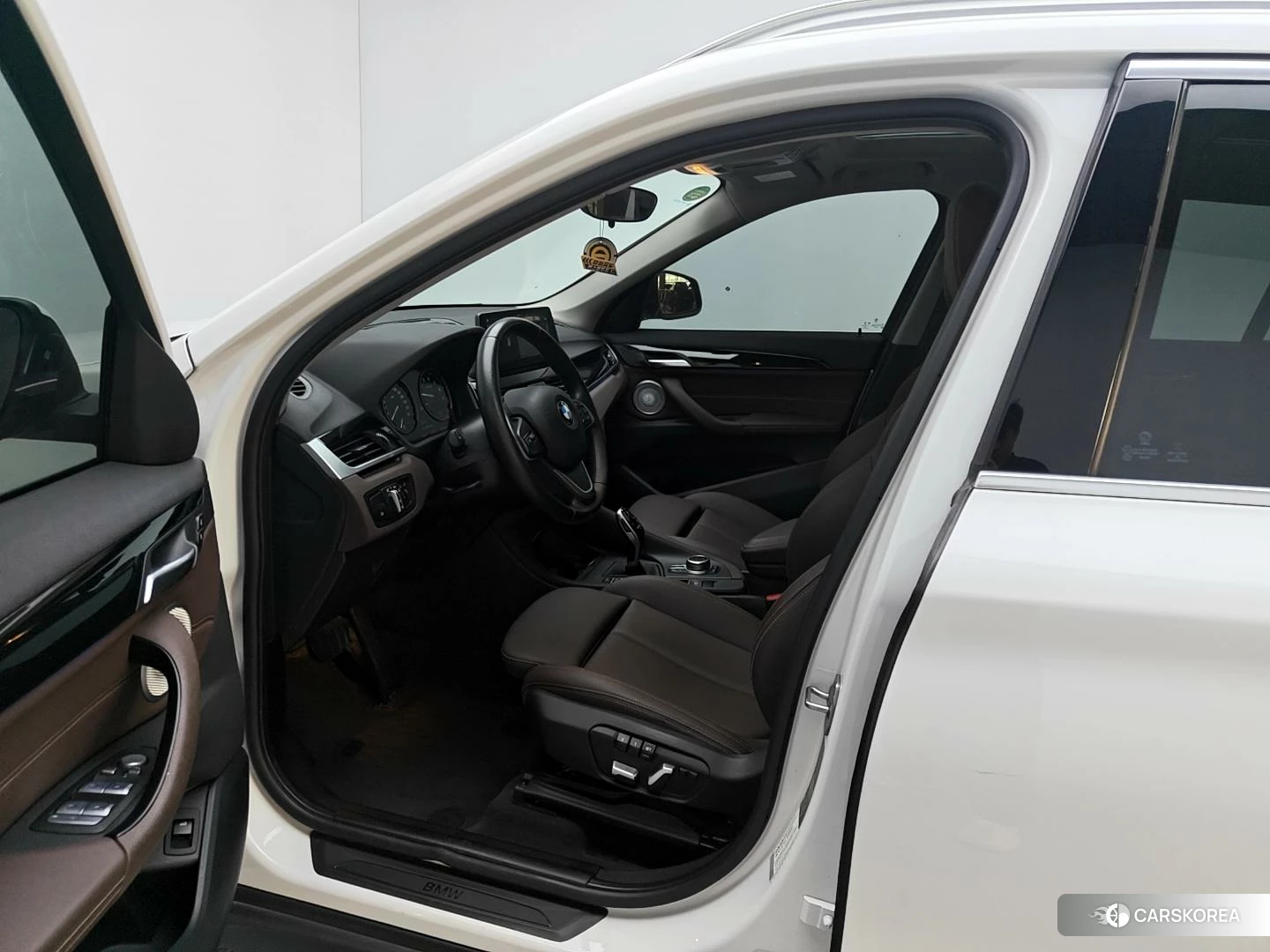 BMW X1 id 4510449 из Китая 8