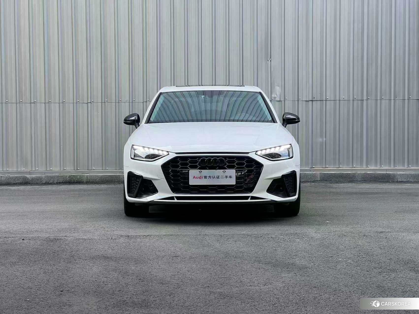 Audi A4L id 4487318 из Китая 8