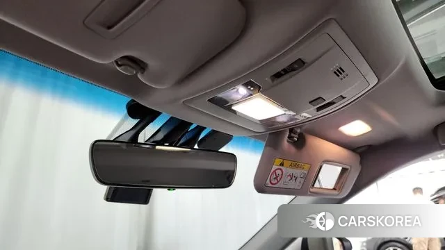 Lexus New ES300h id 3045639 из Кореи 8