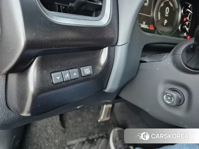 Lexus UX250h id 3415875 из Кореи 8