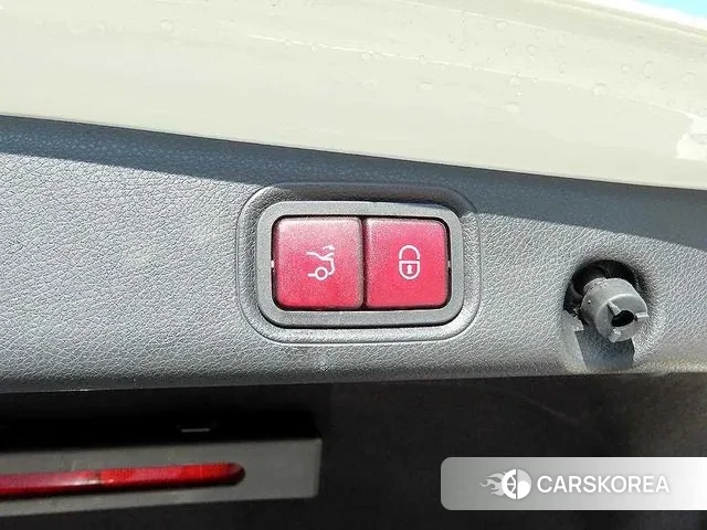 Mercedes-Benz E-Class W213 id 3390456 из Кореи 8