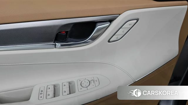Hyundai The New Grandeur IG Hybrid id 4303903 из Кореи 8