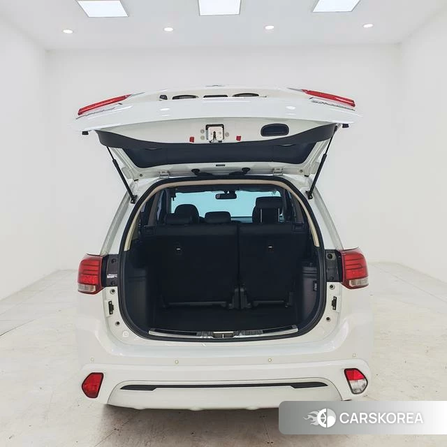 Mitsubishi  Outlander id 4253792 из Китая 8
