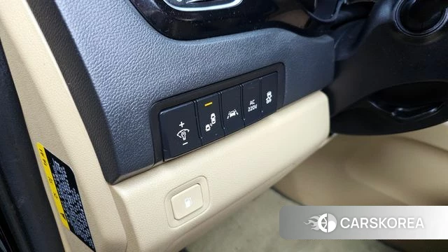 Kia The New Carnival id 3844812 из Кореи 8