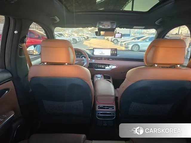 Genesis GV70 id 3606472 из Кореи 8