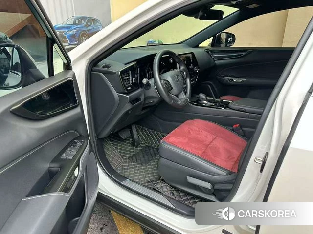 Lexus NX id 4278049 из Китая 8