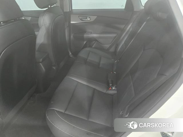 Kia Come New K3 id 4563160 из Кореи 8