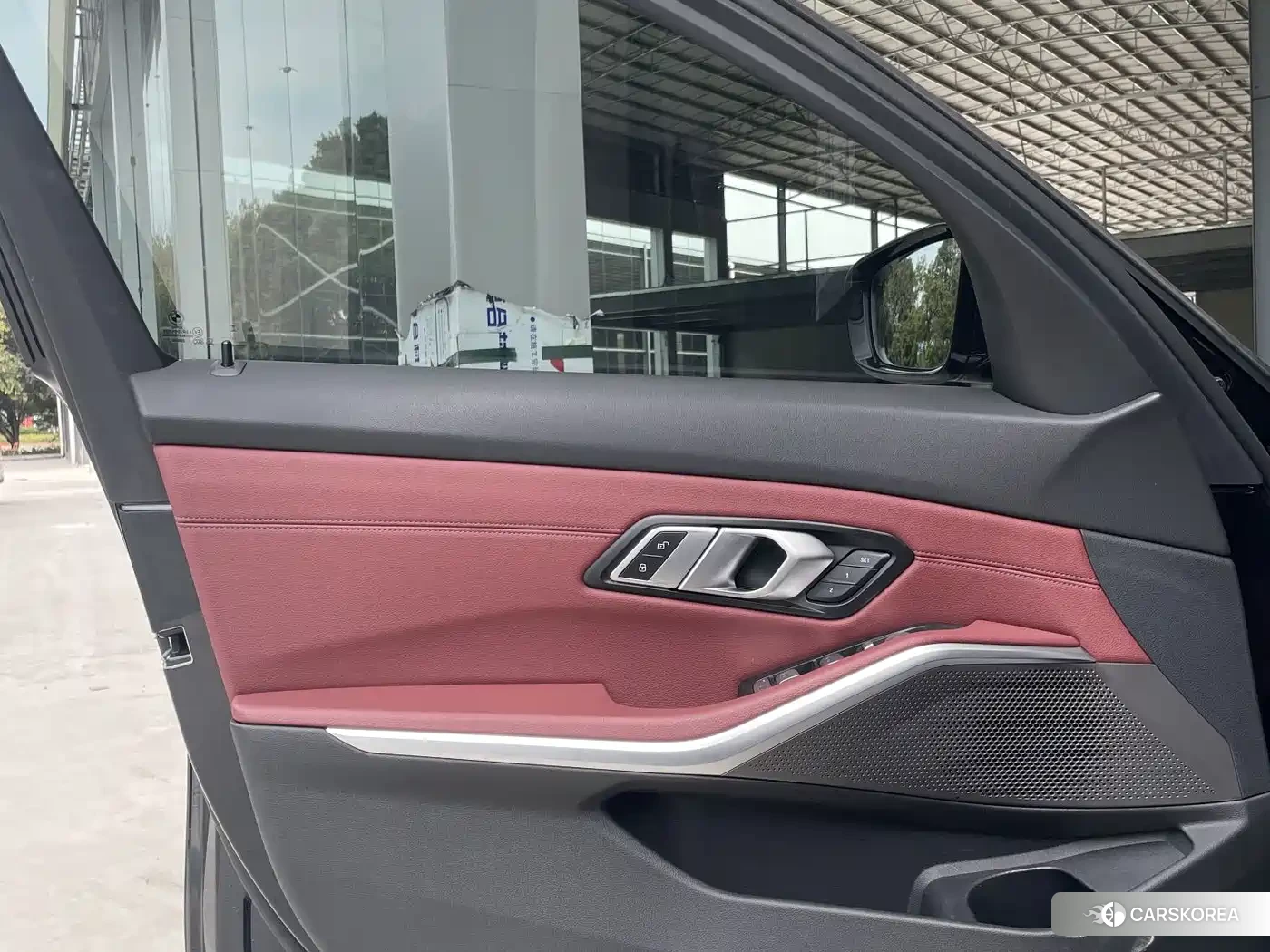 BMW 3 series id 4644671 из Китая 8