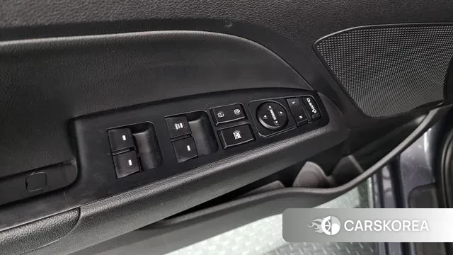 Hyundai Avante AD id 3090890 из Кореи 8