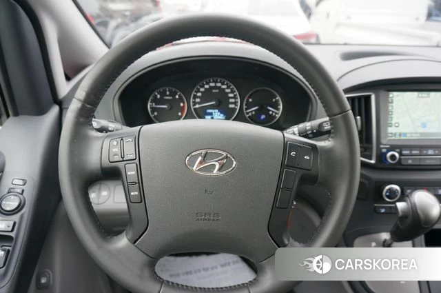 Hyundai The New Grand Starex id 4246192 из Кореи 8