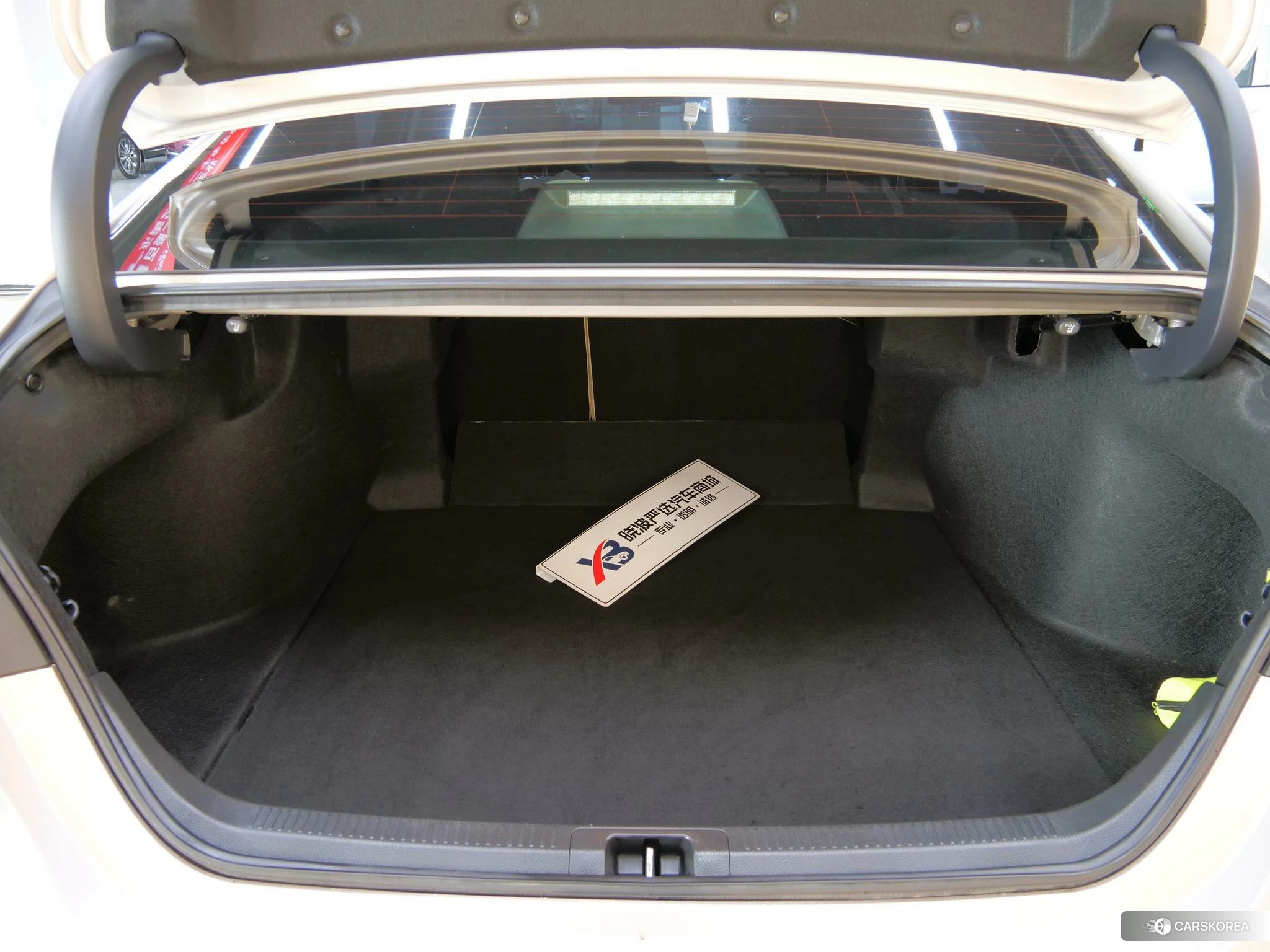 Toyota Camry id 4493070 из Китая 8