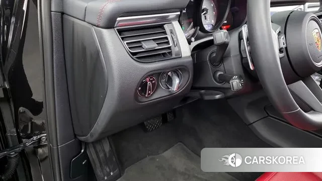 Porsche Macan id 3670574 из Кореи 8