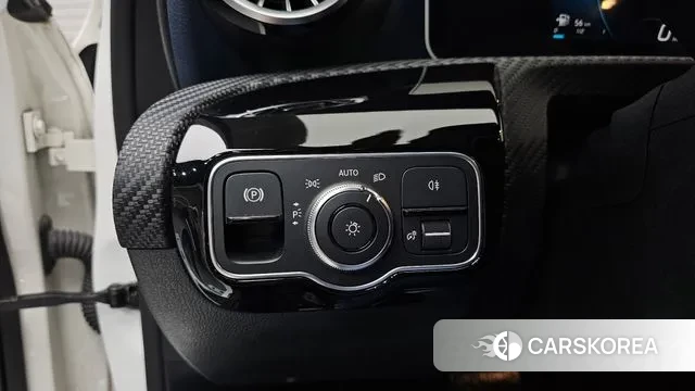 Mercedes-Benz A-Class W177 id 3198029 из Кореи 8