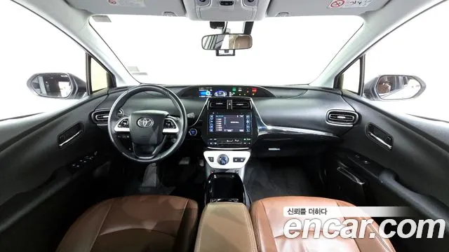 Toyota Prius 4th Generation id 2676612 из Кореи 8