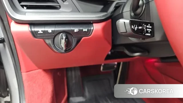 Porsche 911(992) id 3487156 из Кореи 8