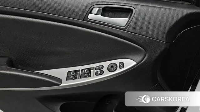 Hyundai Accent (New type) id 3375010 из Кореи 8