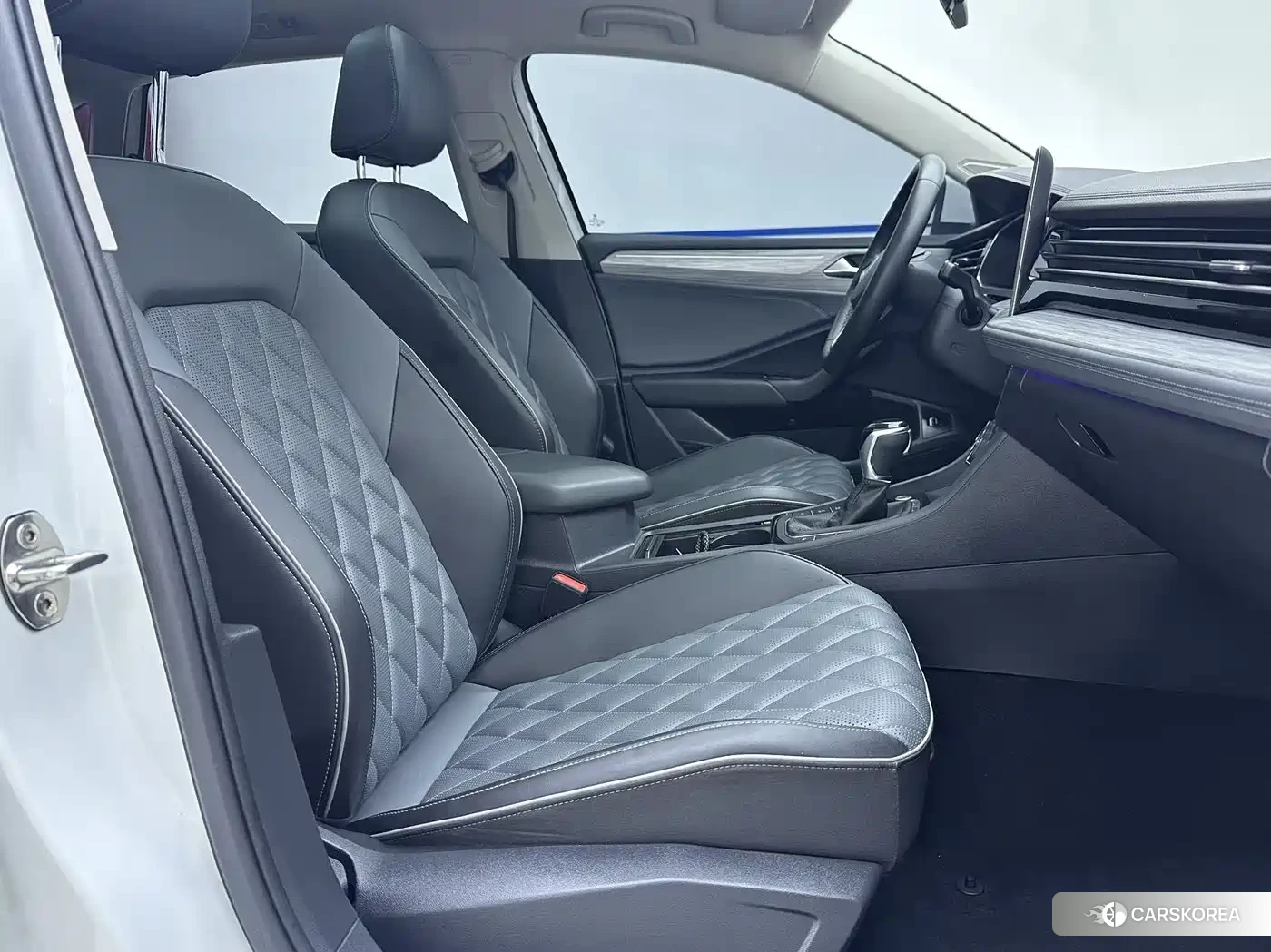 Volkswagen Sagitar id 4629572 из Китая 8